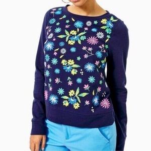Lilly Pulitzer Rami Sweatshirt size Large True Navy with Embroidered Flowers NWT